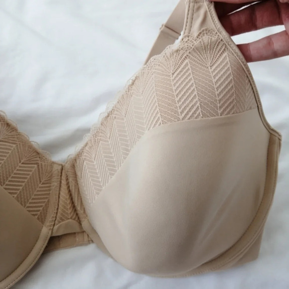 Bali Plus Size Passion For Comfort Smoothing & Light Lift Underwire Bra 40DD - Picture 8 of 13